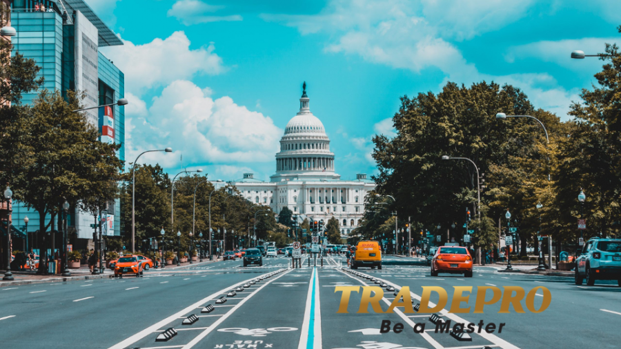4 lý do khiến cho đồng USD sẽ rớt giá dưới thời Joe Biden
