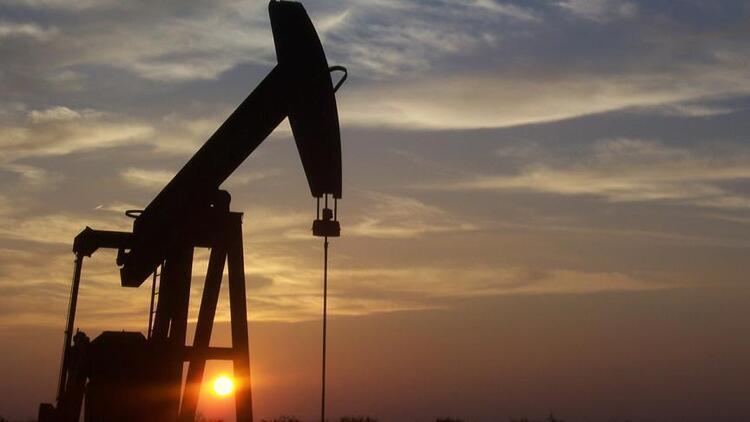 Omicron gây trở ngại cho sự phục hồi của giá dầu